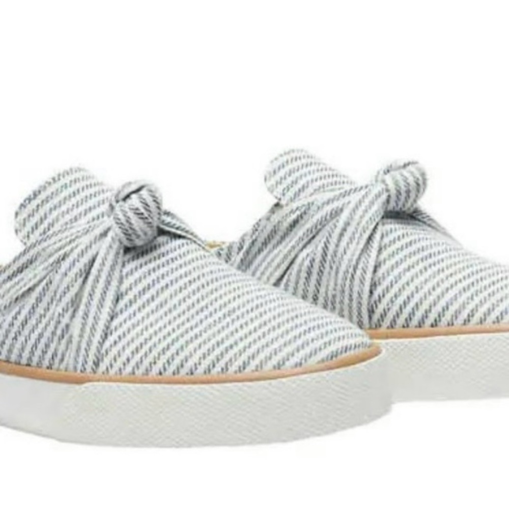 MARGARITAVILLE
Ladies Mule Size 7